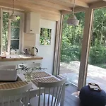 Tahkuna Forest House Nyaraló Kõrgessaare