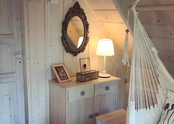 Tahkuna Forest House