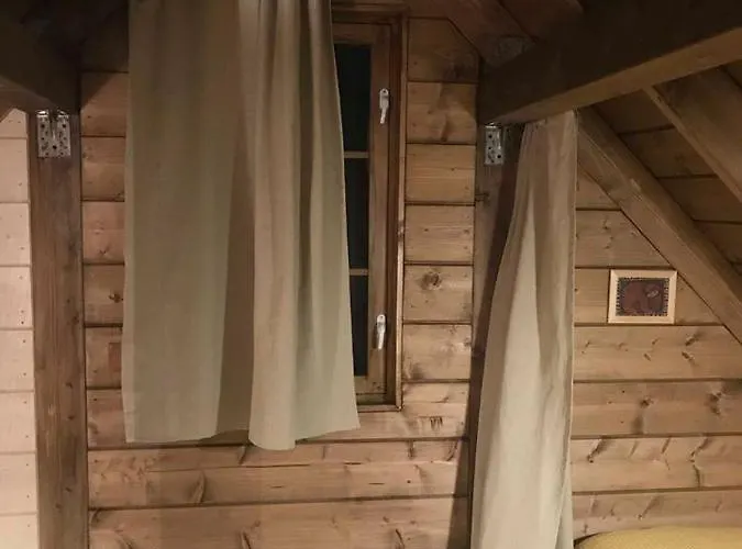 בית נופש Tahkuna Forest House *