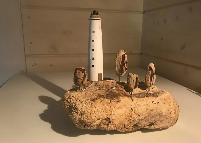 Tahkuna Forest House *