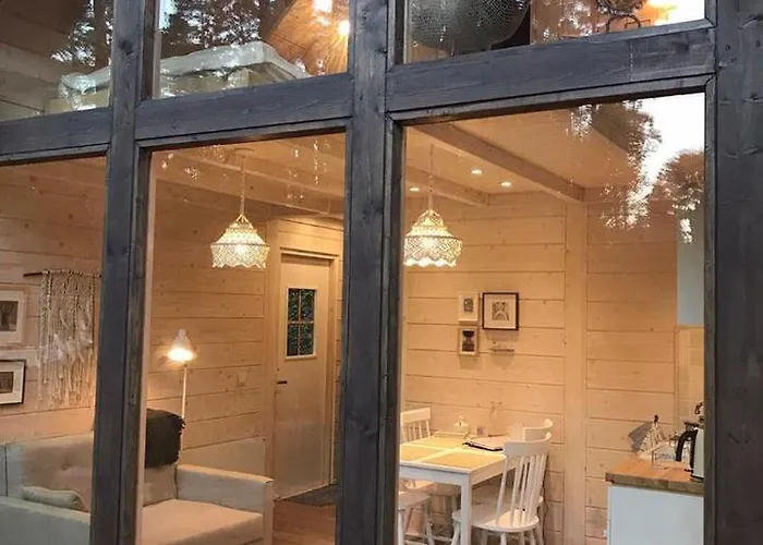 בית נופש Tahkuna Forest House Kõrgessaare